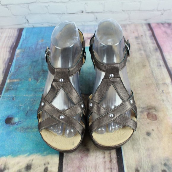 Boc Brown Leather Strappy Studded Wedge Platform Sandals Size 8 - Picture 5 of 9